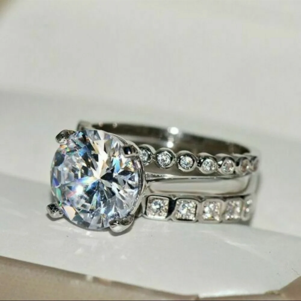 Elegant 14 kt white gold 4.56 lab grown diamonds 3 ring set - Picture 1 of 4